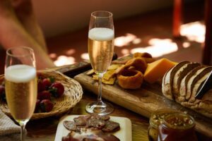 Brisbane Champagne and Oyster Farm Tour